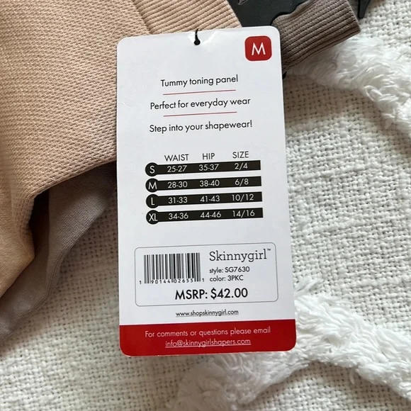NWT 2 Pk Skinnygirl Shaping Seamless Shorts Beige Tan Size M - Picture 4 of 10